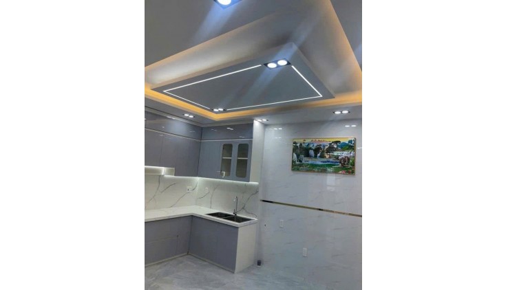 Giá mềm nhất quận Gò vấp: 5.28 tỷ - Quang Trung - phường 11 - Diện Tích : 4.5X 9 nở hậu 4.7- trệt 1 lầu gồm gara xe pk bếp 2 PN 2 tolet , ban công