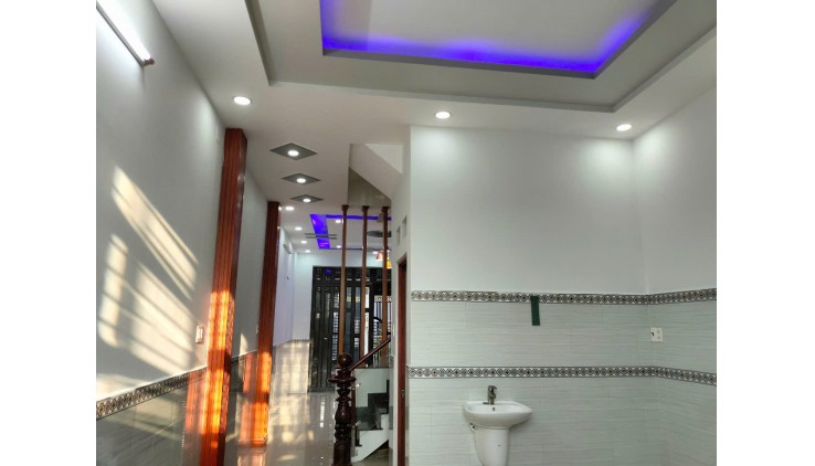 Siêu Phẩm  nhà Đ số 21 Mã Lò Giáp Lê Văn Quới hẻm xe hơi thông 56m2,4 Tầng Nhỉnh 4 tỷ