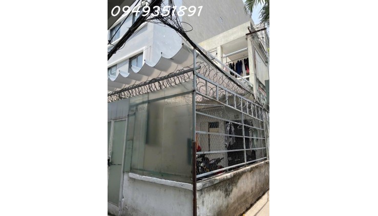 Cần bán nhà HXH 2 tầng, 98m2, ngang 4m, sổ hồng riêng, hoàn công đầy đủ. Giá 8,5 tỷ.