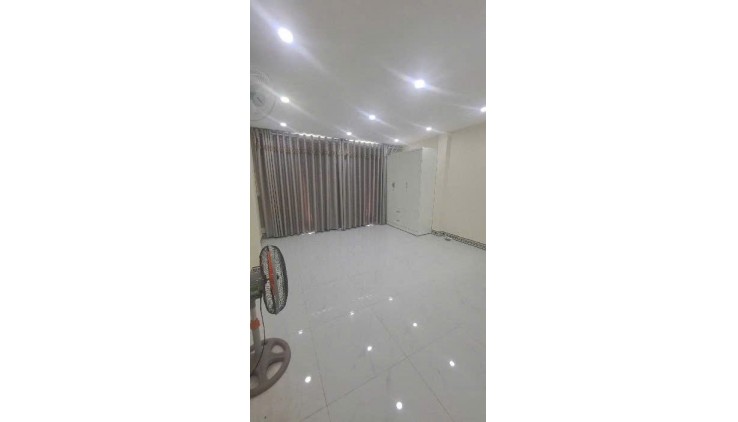 NHÀ 2 MẶT TIỀN Q7 – KINH DOANH SPA – GẦN PHÚ MỸ HƯNG – CHỈ 3.5 TỶ