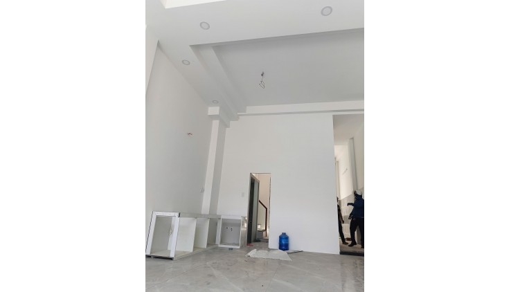 Bán nhà HXH Lê Trọng Tấn - Gần Cầu Bưng, 5x20m, 5 Tầng - thang máy, 10PN, 10,5 tỷ.