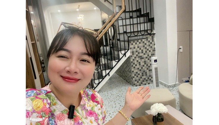 BÁN NHÀ MỚI CHÍNH CHỦ - 5 TẦNG BTCT - 5PN 6WC - P7 BÌNH THẠNH - TẶNG FULL NỘI THẤT - HẺM 4M - BÁN 9.75 TỶ - TL