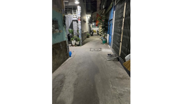 Nhà đẹp ngay Phạm Văn Chiêu, Gò Vấp (3.5x9), 4.x T.Ỷ còn thương lượng