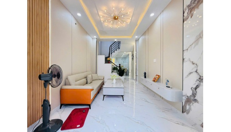 HUỲNH VĂN NGHỆ - TÂN BÌNH - 40M2 - 4 TẦNG BTCT 4PN 5WC - CHỈ 5.18 TỶ