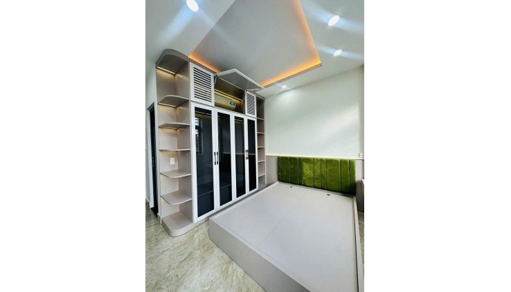 Bán nhà 60m2, 4PN, 5WC, Thạnh Lộc 19, Q.12, 5.2 tỷ, sổ hồng