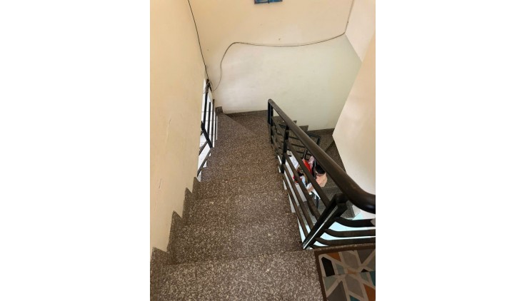 Bán Gấp nhà đường số 5 BHH hẻm 6m gần mặt tiền 50m2,2 Tầng đúc BTCT Nhỉnh 4 tỷ