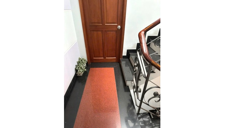 BÁN NHÀ HƯƠNG LỘ 2 BÌNH TÂN HẺM 7M NGANG 4M x 15.5m- 4 TẦNG KIÊN CỐ CHỈ 6.5 TỶ