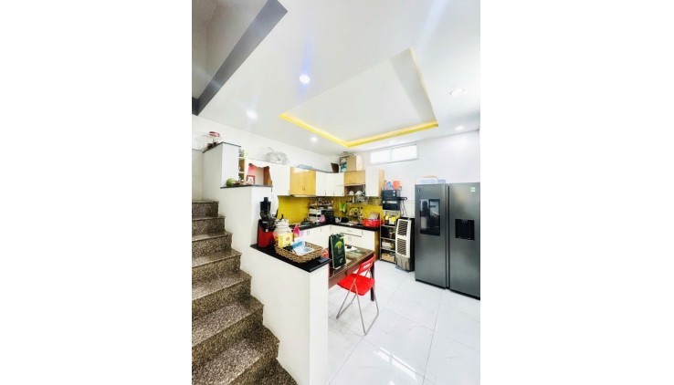 Bán nhà kế MT Kênh Tân Hóa quận Tân Phú 5 x 12-2 tàng chỉ 5.6 ty tl