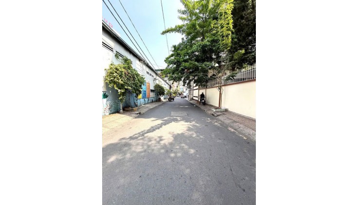 Giá mềm nhất quận 3 : 7.25 tỷ - Lê Văn Sỹ -Phường 12 - DT: 4.4m x 10.5m - trệt, lửng, lầu BTCT, 3pn 2wc - LH: 077 888 5818 CHUYÊN BDS SÀI GÒN
-