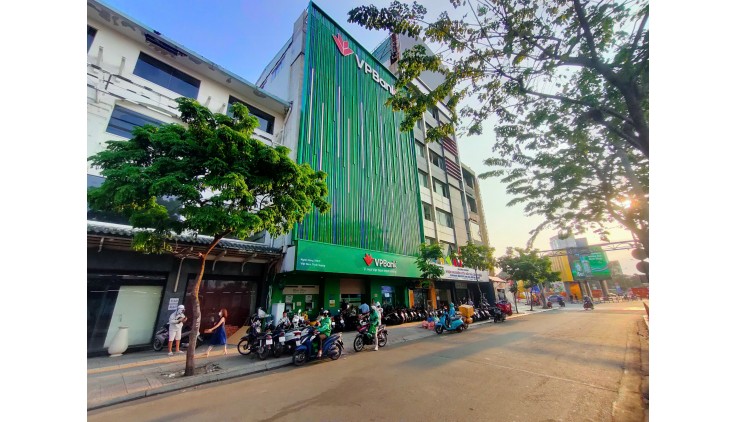 CHO THUÊ NHÀ MẶT PHỐ HÀM NGHI - QUẬN 1 - VỊ TRÍ VÀNG - 230M2 - 4 TẦNG - GIÁ HỢP LÝ