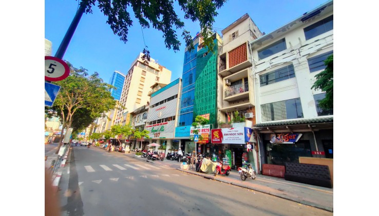 CHO THUÊ NHÀ MẶT PHỐ HÀM NGHI - QUẬN 1 - VỊ TRÍ VÀNG - 230M2 - 4 TẦNG - GIÁ HỢP LÝ