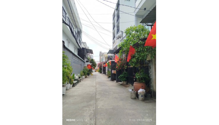 Siêu Phẩm nhà  Phạm Đăng Giảng ngay chợ gần Tân Phú hẻm 6m thông 72m2 ,2Tầng Nhỉnh 5 tỷ