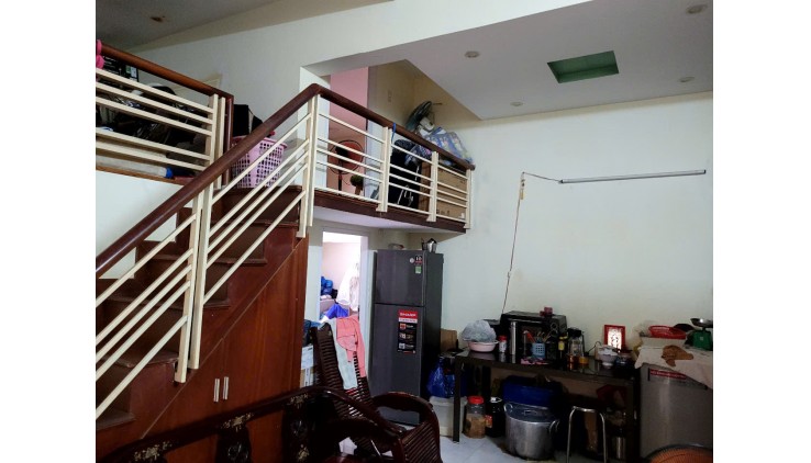BÁN CĂN HỘ TẦNG TRỆT D101 CHUNG CƯ ĐÀO DUY TỪ
