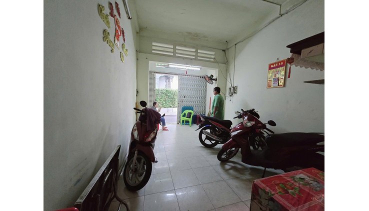 Bán nhà mặt phố(3.5.18) Cần Guộc 3 lầu 6pn phường 11 quận 8 chỉ 7,2 tỷ