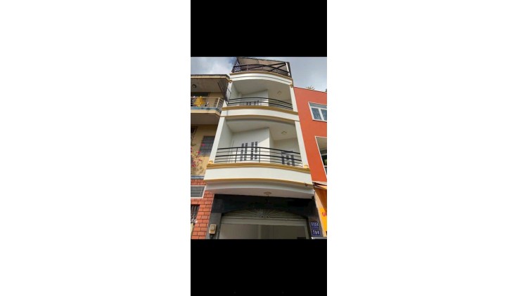 Quận Tân Bình ! Cho thuê nhà 2 mặt tiền trước sau đường Hoàng Sa p5 Tân Bình , Tel : 0932167082  ( chính chủ )