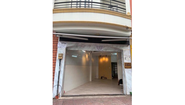 Quận Tân Bình ! Cho thuê nhà 2 mặt tiền trước sau đường Hoàng Sa p5 Tân Bình , Tel : 0932167082  ( chính chủ )