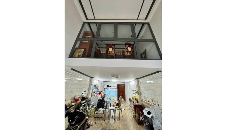 Bán nhà Hẻm 8m Phan Văn Trị - Giao Phạm Văn Đồng, 3.6x12m, 5 Tầng - 4Pn, 6 tỷ.