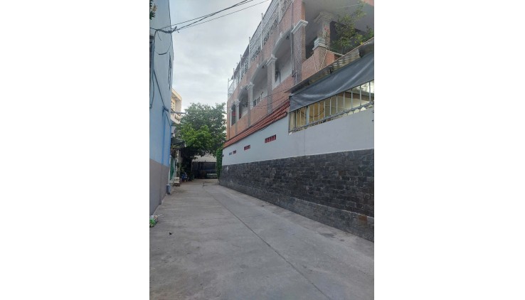 128m2, 3  tầng, Thạnh Mỹ Lợi,Thủ Đức,HCM ô tô đổ cửa