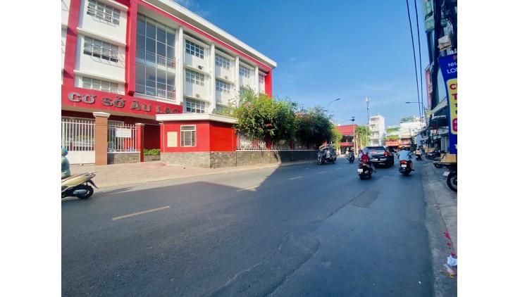 BÁ TÒA NHÀ MT LÊ BÌNH CÓ HÀM THANG MÁY-7 TẦNG DTSD 580M2 CHO THUÊ 90 TRIỆU- GIÁ BÁN 38 TỶ