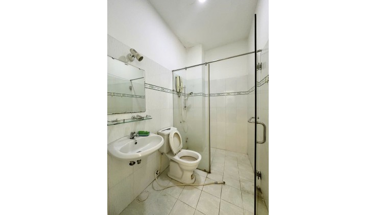 BÁN NHÀ CHÍNH CHỦ - 5 TẦNG BTCT - HẺM XE HƠI TRÁNH - TRẦN KHÁNH DƯ - Q1 - GIẢM SỐC 3.4 TỶ - BÁN 8.5 TỶ - TL