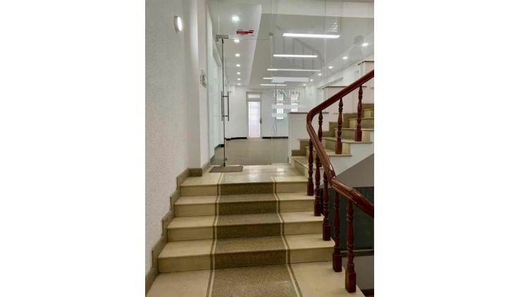 Cho Thuê Nhà Mặt Tiền Quang Trung, Phường 11, Gò Vấp_DT:5m x 20m.
