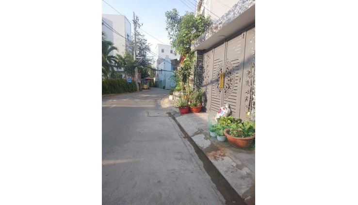 Biệt thự chỉ 10 tỷ đường Nguyễn Thị Định,P.Thạnh Mỹ Lợi,Thủ Đức 0906227839