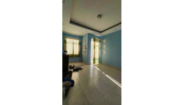 Cách mặt tiền Huỳnh Tấn Phát  Phú Thuận 
Vài chục mét 
xe hơi ngũ trong nhà 
NGANG 4 DÀI 15 M 
CÓ 7 TỶ