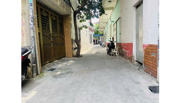 Siêu Hiếm Tân Sơn Nhì Tân Phú 50m ra mặt tiền 41m2,3Tầng 3 PN Nhỉnh 3tỷ