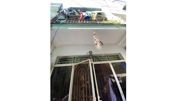 Bán gấp nhà đẹp quận 10: 5,4 tỷ - Lý Thái Tổ -P.10 -DT:32M - 4x8m - 1 trệt 1 lửng, 1 lầu, 4 phòng ngủ -LH:077 888 5818 - 077 478 5818 CHUYÊN BDS SÀI