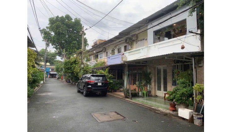 Giá mềm nhất quận Phú nhuận: 3,95 tỷ - NGUYỄN KIỆM - DT:59.9M - 2 Tầng BTCT, 3PN, 1WC -LH: 077 888 5818 -077 478 5818 CHUYÊN BĐS SÀI GÒN