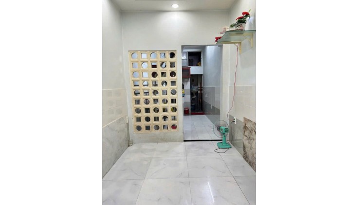 Giá mềm nhất quận Gò vấp: 2,85 tỷ - Thống Nhất -DT: 2.4 x 8 niệm hậu 2.45- Nhà đúc 1 lầu 2 pn 2 wc -LH: 077 888 5818 - 077 478 5818 CHUYÊN BĐS SÀI GÒN