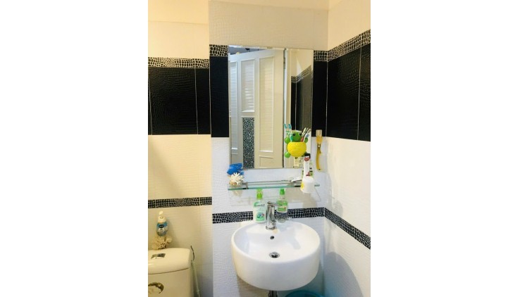 BÁN NHÀ CHÍNH CHỦ - SIÊU VỊ TRÍ - PHAN ĐÌNH PHÙNG - P1 PHÚ NHUẬN - 3PN LỚN BTCT - HOÀN CÔNG ĐỦ - GẤP 5.5 TỶ - HXH - TL