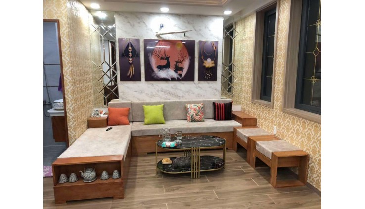 Hiếm có khó tìm – nhà 5 tầng, 67m², hẻm xe hơi, full nội thất gỗ quý – chỉ 6.8 tỷ. Không có căn thứ hai!