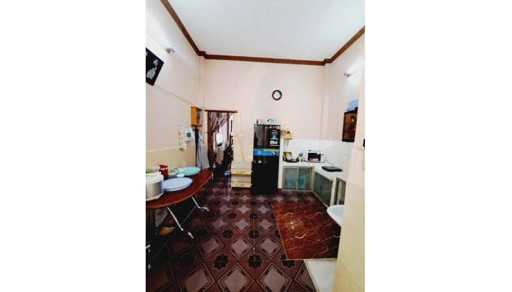 Siêu Phẩm Tân Kỳ Tân Quý Tân Phú giáp Tân Bình hẻm 4m thông 64m2,2Tầng Nhỉnh 5tỷ