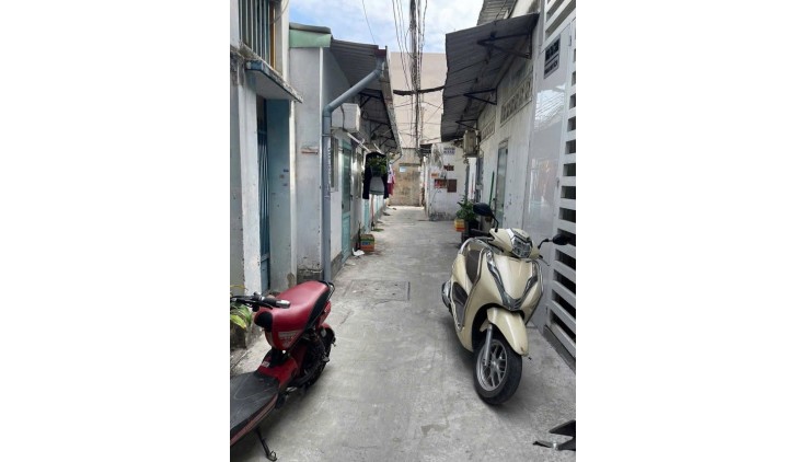 Giá mềm nhất quận Gò vấp: 3.8 tỷ - Phan Huy Ích -Diện tích 3,5 x10- trệt + lầu , 2 pn, 2 tolet