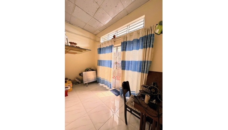Bán Gấp Nhà Ấp Chiến Lược Bình Tân gần chợ Gò Xoài 46m2 ,2 Tầng Nhỉnh 3 tỷ