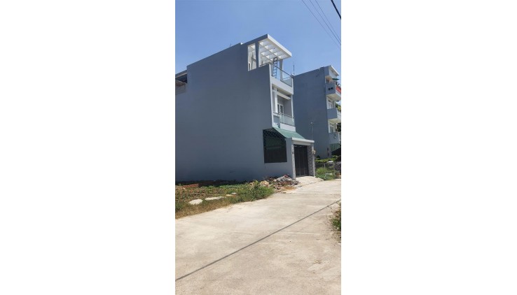 Bán Nhà 3 Tầng 60m² – Sổ Hồng Riêng – Hẻm Ô Tô Trường Thạnh, Q9 – Chỉ 4,5 Tỷ