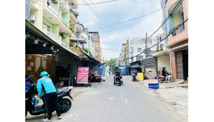 Bán nhà HXH 10m Quang Trung - trong Chợ Hạnh Thông Tây, 4x22.5m, 4T - 4PN, 13.2 tỷ.