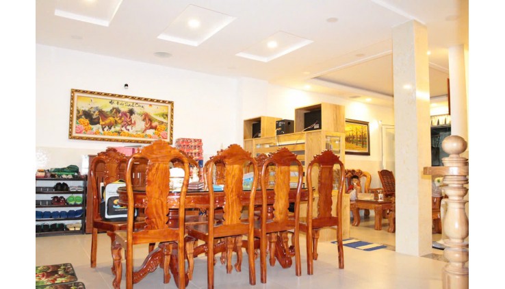 NHÀ ĐẸP - GIÁ TỐT - CẦN BÁN NHÀ TẠI Đường Trần Văn Quang, Phường 10, Quận Tân Bình, HCM