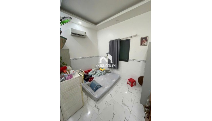 BÁN NHÀ LÔ GÓC,GẦN LŨY BÁN BÍCH, TÂN PHÚ, HẺM XE HƠI, 64M2, NHỈNH 5 TỶ