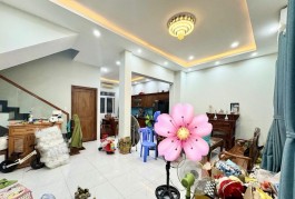 Bán nhà 185m2, 3 tầng, 10PN, Ngô Tất Tố, P22, Bình Thạnh, 28 tỷ