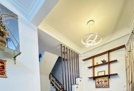 Bán nhà 4 tầng, 36m², 4PN, 3WC, Cô Bắc, P1, Phú Nhuận, 5.5 tỷ