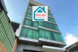 Cho thuê tòa nhà Mặt tiền Huỳnh Đình Hai, P.14, Bình Thạnh_Diện tích: 7x20m.Giá 170 Triệu