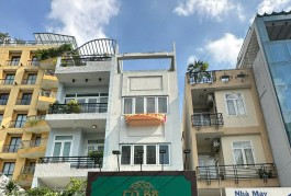 Bán Nhà Mặt Tiền Đường Huỳnh Văn Bánh, P.11, Phú Nhuận, 40 Tỷ (4.6x23m)