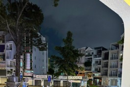 Bán 35 Lê Hồng Phong P.4 Quận 5 DT 3,5x15m, giá 19 tỷ