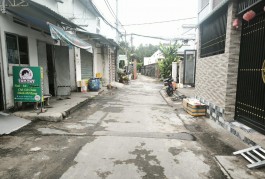 Bán nhà mặt phố Linh Xuân, Thủ Đức, 57m², 6 tỷ, 4PN, 4WC, sổ đỏ