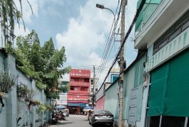 TRUNG TÂM THỦ ĐỨC - NHÀ 3 TẦNG BTCT ĐẸP MÊ - ĐANG LÀM HOÀN CÔNG - HXH CHỈ 84.9TR/M2. TL.