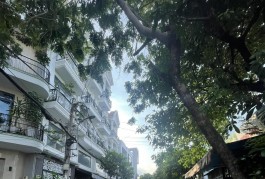 4,5 x16m, BÁN NHÀ 3 TẦNG 72m2, HẺM 12m, LÊ VĂN KHƯƠNG, Q.12, NHỈNH 6 TỶ