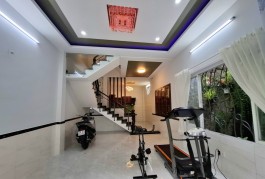 BÁN GẤP NHÀ NG THIỆN THUẬT - BÌNH THẠNH - 4,5M X 12M - 5PN