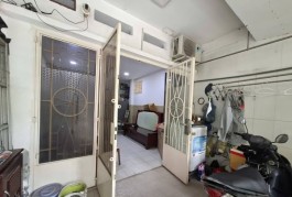 Chung Cư Tầng Trệt  - Phố Ẩm Thực Nguyễn Thiện Thuật Quận 3 Phường 1.